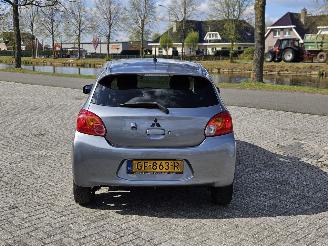 Mitsubishi Space-star 1.2 12V Hatchback  Benzine 1.193cc 59kW (80pk) FWD picture 4