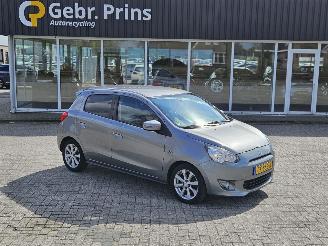 škoda osobní automobily Mitsubishi Space-star 1.2 12V Hatchback  Benzine 1.193cc 59kW (80pk) FWD 2015/5