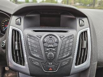 Ford Focus 1.0 Ti-VCT EcoBoost 12V 125 Combi/o  Benzine 998cc 92kW (125pk) picture 12