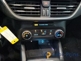 Ford Focus Focus 4 Wagon, Combi, 2018 1.0 Ti-VCT EcoBoost 12V 100 picture 17