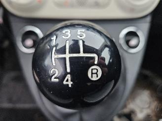 Fiat 500 1.2 Hatchback  Benzine 1.242cc 51kW (69pk) FWD picture 11