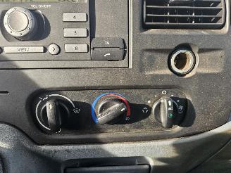 Ford Transit Pick-up 2.4 TDCi 16V CHP  Diesel 2.402cc 103kW (140pk) RWD picture 12