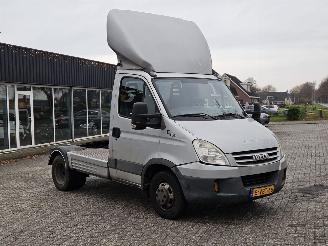 Iveco New daily BE-Trekker 40C18 CHC  Diesel 2.998cc 130kW (177pk) RWD picture 2