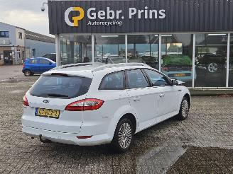 skadebil auto Ford Mondeo 1.6 Ti 16V Combi/o  Benzine 1.596cc 92kW (125pk) FWD 2009/1