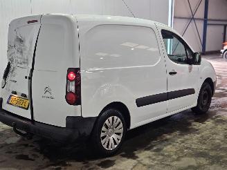 dañado vehículos comerciales Citroën Berlingo 1.6 Hdi 75 Bestel  Diesel 1.560cc 55kW (75pk) FWD 2015/6