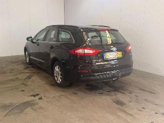 Coche accidentado Ford Mondeo 1.0 EcoBoost 12V Combi/o  Benzine 998cc 92kW (125pk) FWD 2016/1