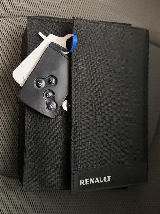 Renault Captur 0.9 TCe Expression picture 16