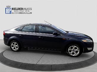 Ford Mondeo 2.0 16V picture 6