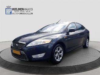 Vaurioauto  passenger cars Ford Mondeo 2.0 16V 2009/11