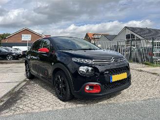 Voiture accidenté Citroën C3 1.2 PureTech S&S Shine 2017/5