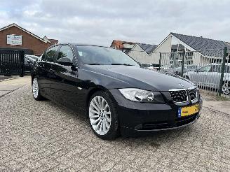 skadebil auto BMW 3-serie 325i Dynamic Executive 173.165 KM YOUNGTIMER 2005/8