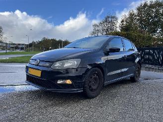 uszkodzony samochody osobowe Volkswagen Polo 1.2 TDI BlueMotion Comfortline 2010/10