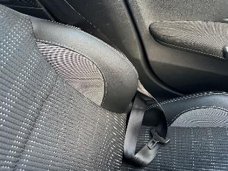 Peugeot 2008 1.2 PureTech Allure  112.095 KM!! picture 23