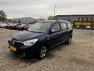 Schadeauto Dacia Lodgy 1.2 TCe 10th Anniversary 5p. 2015/10