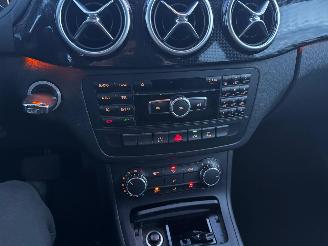 Mercedes B-klasse 180 Ambition | 55.872 KM !! picture 18