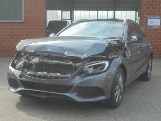 krockskadad bil auto Mercedes C-klasse C 220 T 4Matic 125kw Automaat, Panorama, Leer, Navi 2018/2