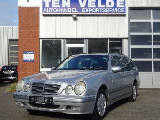 Auto incidentate Mercedes E-klasse Combi 270 CDI Avantgarde, Airco, Schuifdak, Stoelverw., Cruise control 2000/2