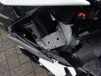 Mitsubishi Space-star 1.2i Benzine 52kw Euro6 picture 16