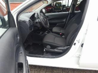 Mitsubishi Space-star 1.2i Benzine 52kw Euro6 picture 8