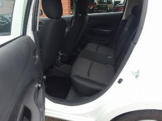 Mitsubishi Space-star 1.2i Benzine 52kw Euro6 picture 9