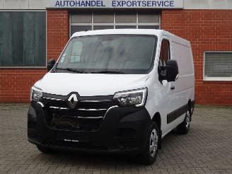damaged commercial vehicles Renault Master 2.3 DCI 100kw Euro6, Airco 2023/4