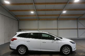 Coche accidentado Ford Focus 1.0EcoBoost 92kW Clima Trend 2012/10