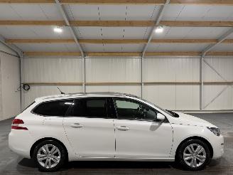 Unfallwagen Peugeot 308 1.2 PureTech 81kW Panodak Blue Lion 2017/5