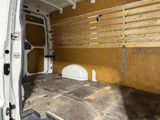 Volkswagen Crafter 2.0TDI 75kW L3H3 Highline picture 21