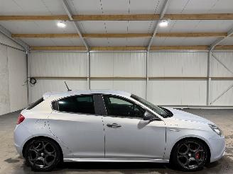 Damaged car Alfa Romeo Giulietta 1.6 JTDM 77kW Navi Airco Exclusive 2015/6