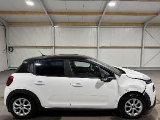 Vaurioauto  passenger cars Citroën C3 1.2PureTech 61kW Airco Live 2021/5