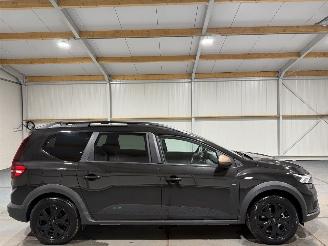 Auto incidentate Dacia Jogger 1.6Hybrid 69kW Automaat Extreme 7Persoons 2025/2