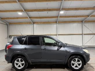 Unfallwagen Toyota Rav-4 2.2D-Cat 130kW 4X4 Linea Sol 2006/7