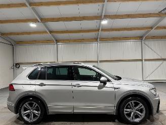 Schadeauto Volkswagen Tiguan 1.5TSI 110kW Automaat ACT Highline Business R 2019/3