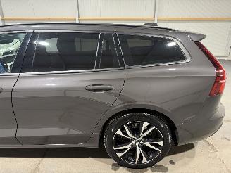 Volvo V-60 2.0B3 120kW Automaat Essential Edition picture 29