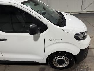 Toyota Proace 50kWh Electric Worker 100kW picture 20