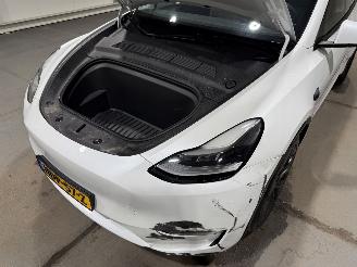 Tesla Model Y 75kWh Long Range 258kW AWD picture 27