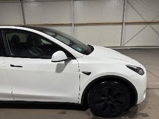 Tesla Model Y 75kWh Long Range 258kW AWD picture 14