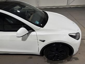 Tesla Model Y 75kWh Long Range 258kW AWD picture 18