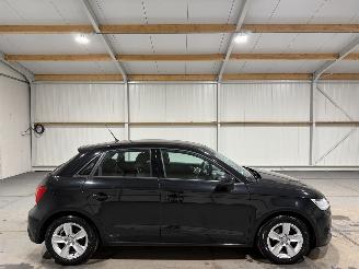 Unfallwagen Audi A1 SPORTBACK 1.0TFSI 70kW Pro Line 2017/12