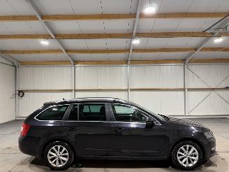 Coche accidentado Skoda Octavia 1.0TSI 85kW Greentech Ambition Business 2018/5