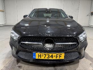 Mercedes A-klasse 200 120kW Automaat Business Solution AMG Upgrade picture 23