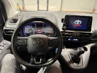 Toyota ProAce CITY INVALIDE ROLSTOELAUTO  1.2Turbo 81kW Active Long picture 32