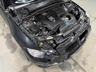 BMW 3-serie 335i Cabrio 225kW Automaat Executive picture 25