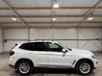 krockskadad bil auto BMW X3 XDRIVE20I 135kW Automaat Pano 2018/7
