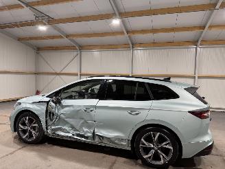 Skoda Enyaq iV 80x 195kW AWD Sportline 4x4 Pano picture 11