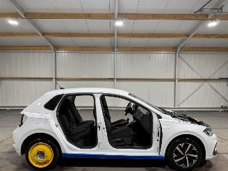 krockskadad bil auto Volkswagen Polo 1.0TSI 70kW Life 2022/1