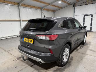 Ford Kuga 2.0D 110kW Hybrid  ST-Line X picture 6