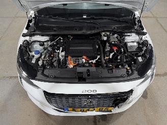 Peugeot e-208 50 kWh EV 350 picture 26