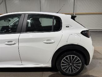 Peugeot e-208 50 kWh EV 350 picture 30