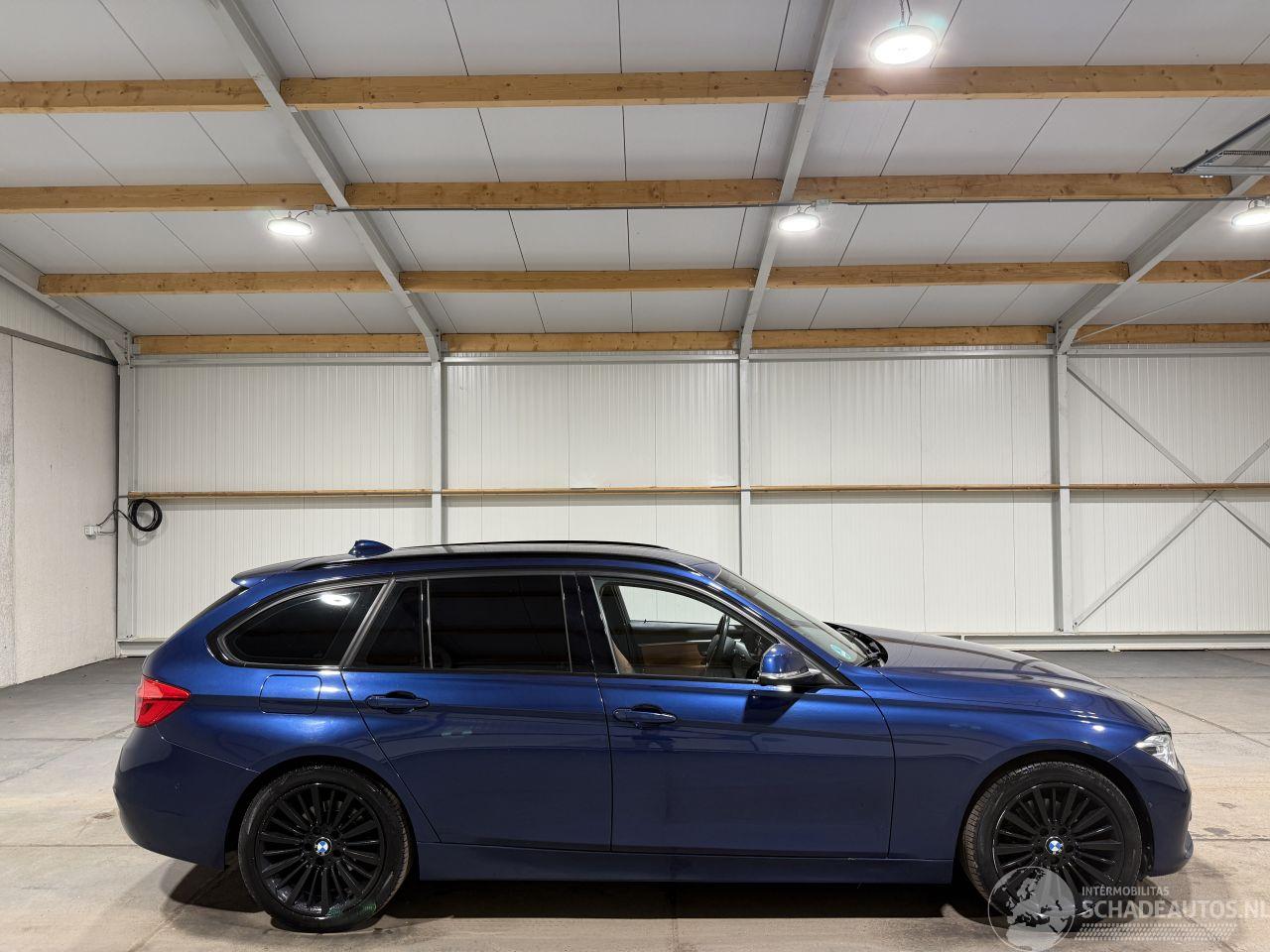 BMW 3-serie 320i 135kW Automaat Luxury Edition